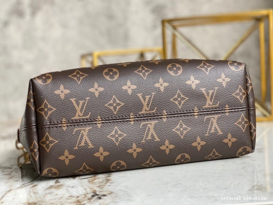 Official oldcobbler BOÉTIE VUITTON LOUIS PM 0713